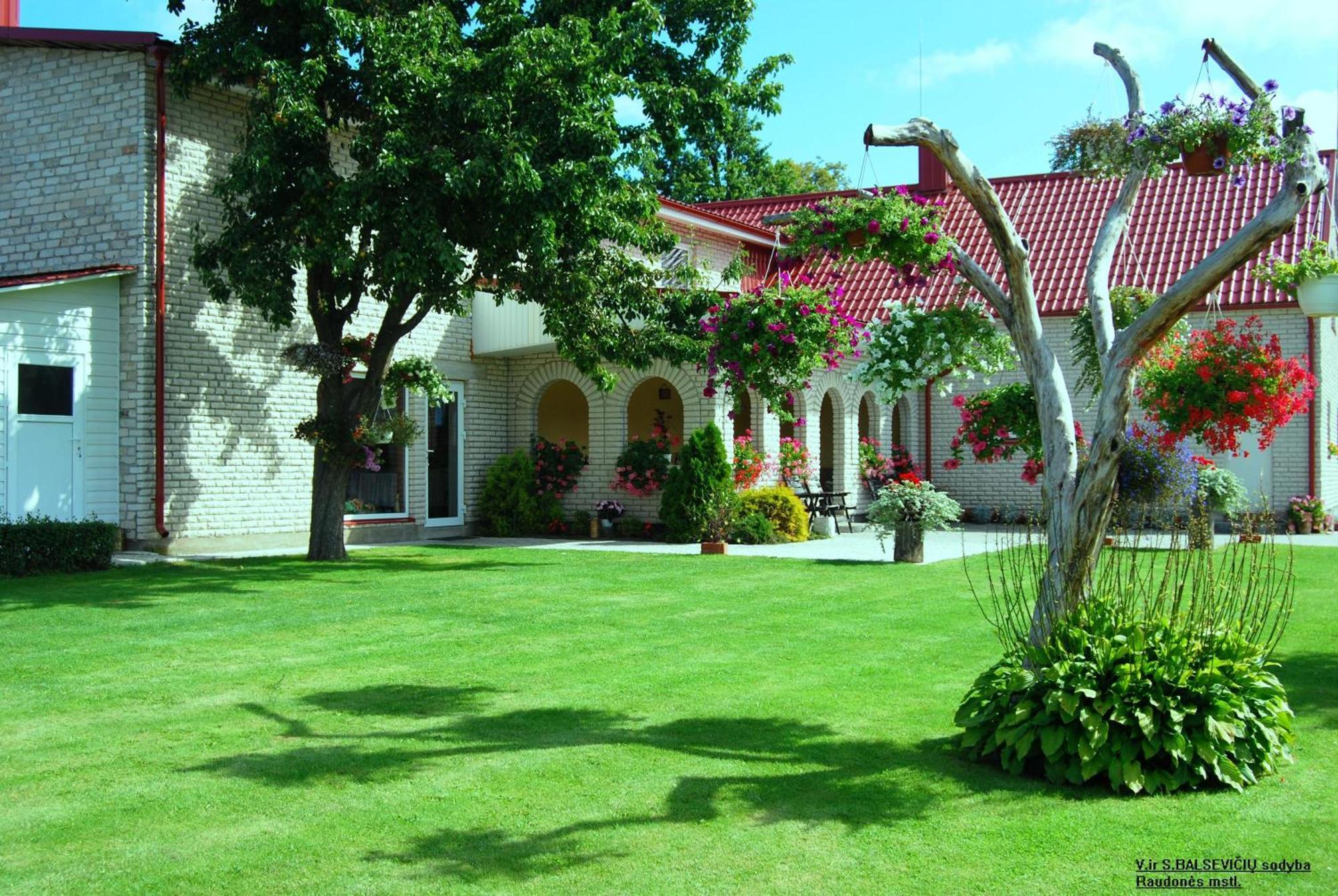 Stasio Balseviciaus Homestead Raudonė Εξωτερικό φωτογραφία